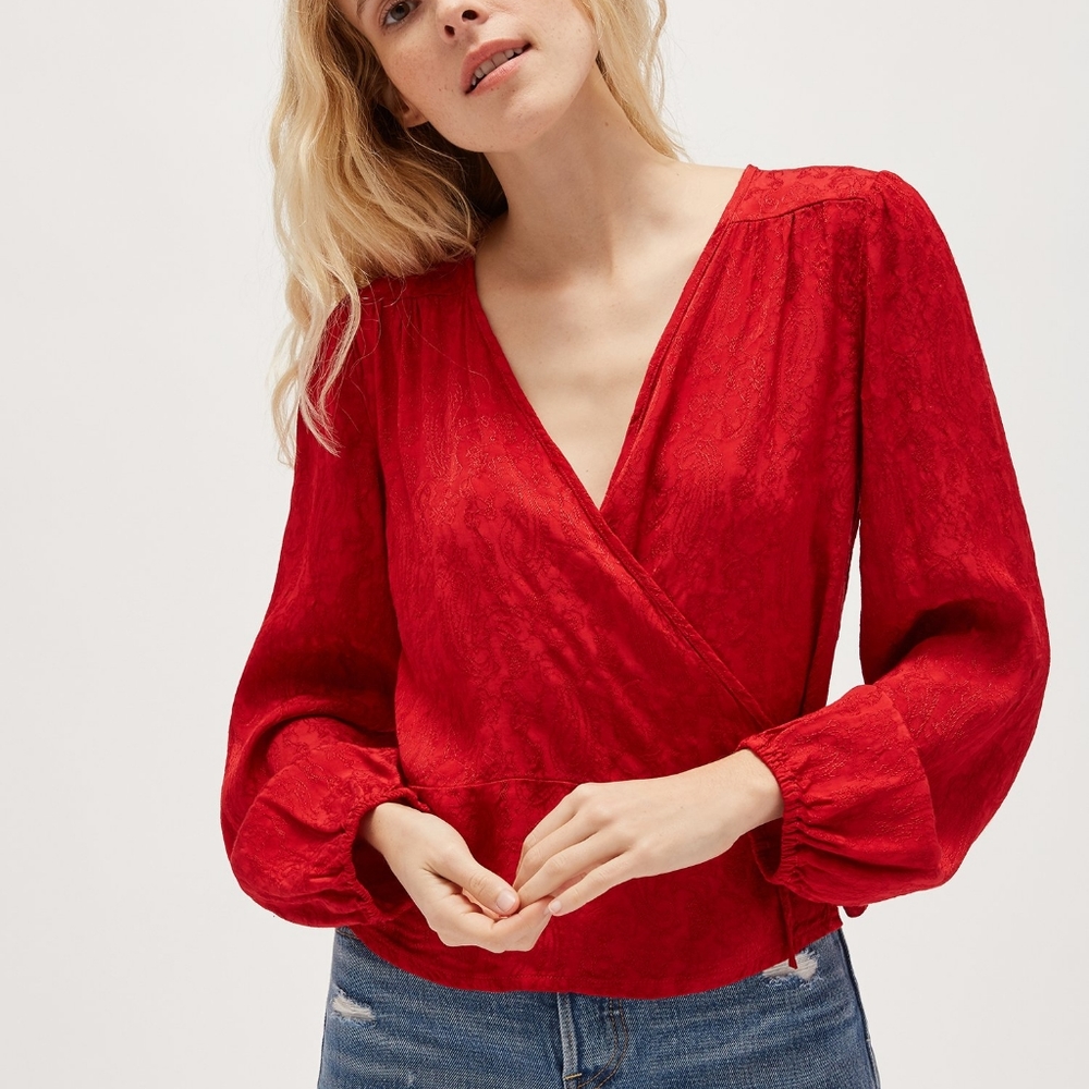 LACAUSA Red Onyx Wrap Top